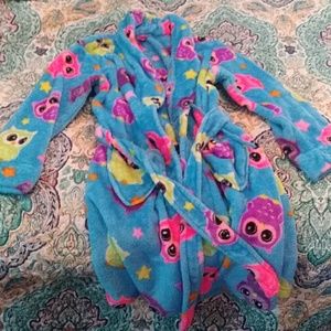 An owl robe